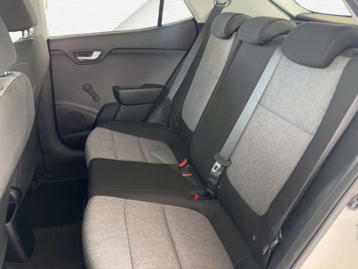 KIA Stonic - Foto Nr. 06 - Bildvorschau